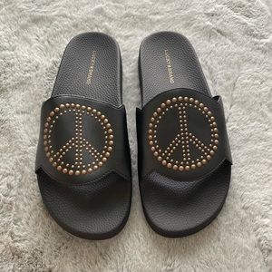 Lucky Brand Peace Sign Slides
